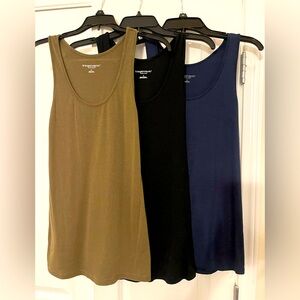 Lot of 3 Liz Lange Maternity tank tops. 1 small S, 2 medium M